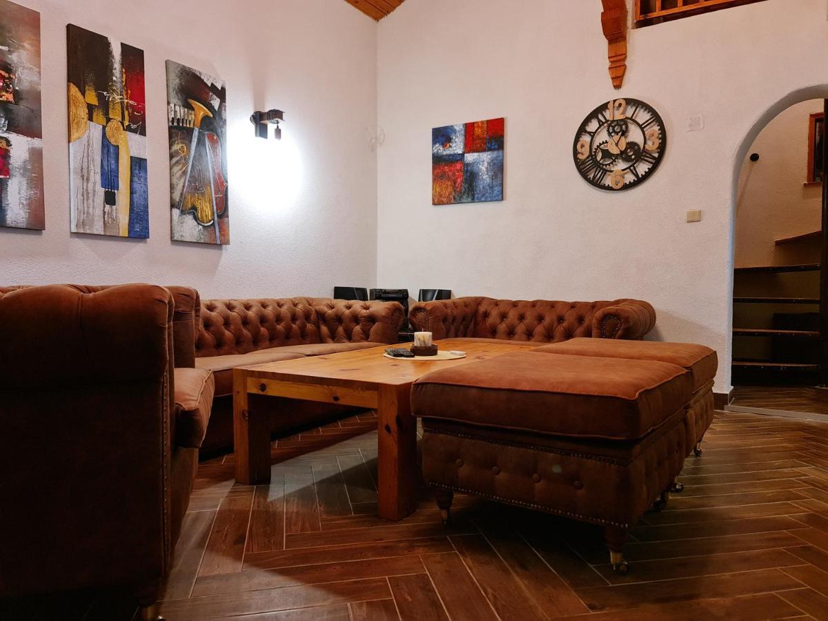 Къща За Гости Каза Роза - Swiss Style Chalet Casa Rosa Guest House Kyustendil Exterior foto